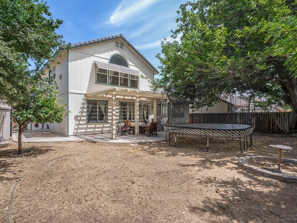 1055 Amico Dr, Sparks, NV