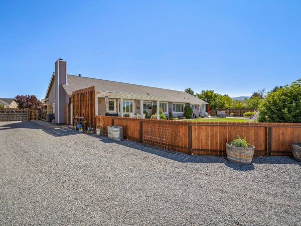 10 Nives Ct, Sparks, NV