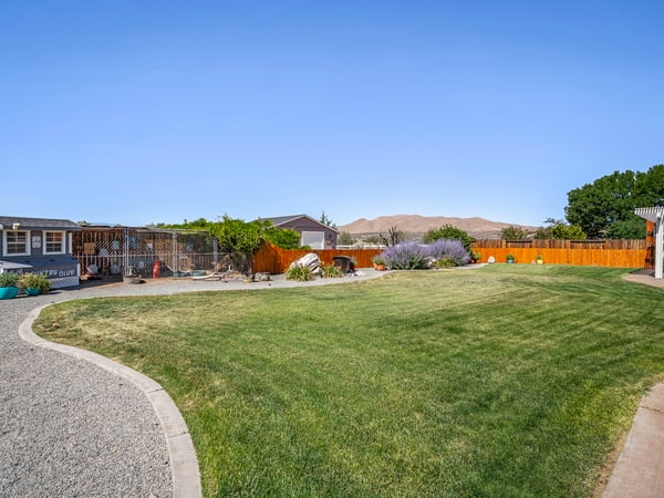 10 Nives Ct, Sparks, NV
