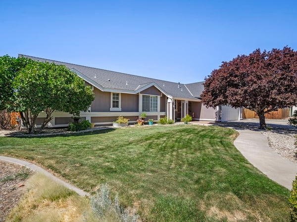 10 Nives Ct, Sparks, NV