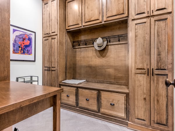 5910 Saint John Lane, Charlotte, NC