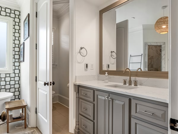 5910 Saint John Lane, Charlotte, NC