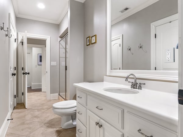 5910 Saint John Lane, Charlotte, NC