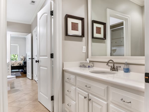 5910 Saint John Lane, Charlotte, NC