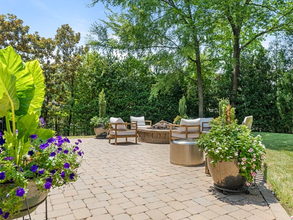 5910 Saint John Lane, Charlotte, NC