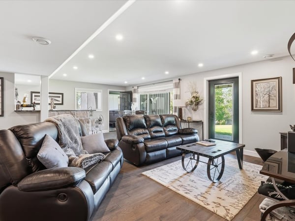 2728 County Road 3, Carrying Place, ON