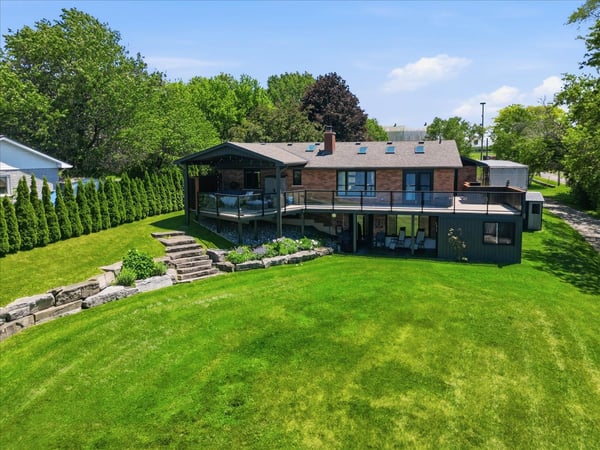 2728 County Road 3, Carrying Place, ON