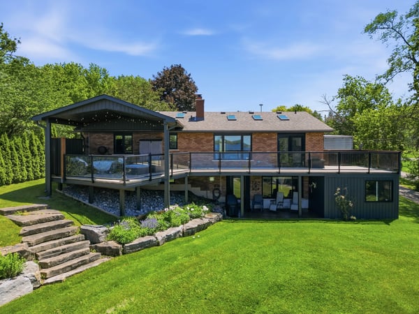 2728 County Road 3, Carrying Place, ON
