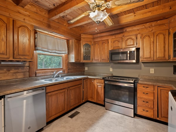2425 Henson Dr, Marriottsville, MD