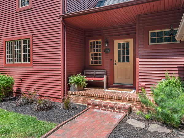 1766 Ashley Dr, Westminster, MD