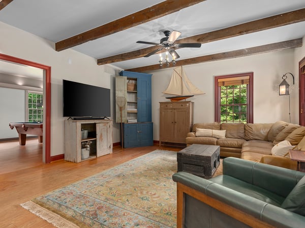 1766 Ashley Dr, Westminster, MD