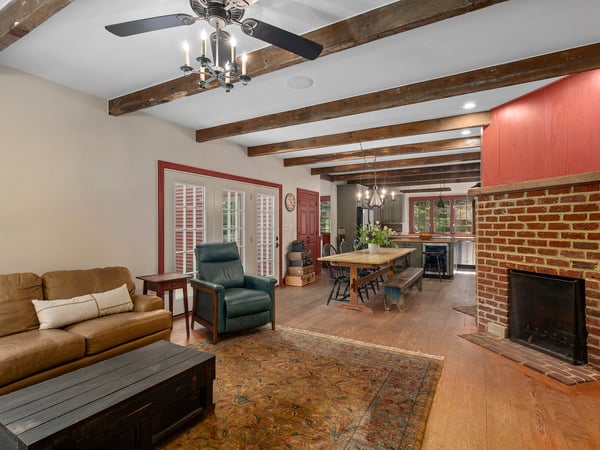 1766 Ashley Dr, Westminster, MD