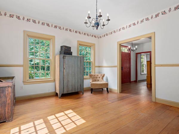 1766 Ashley Dr, Westminster, MD