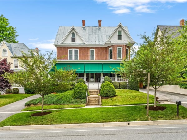 19 E. Main Street, Middletown, MD