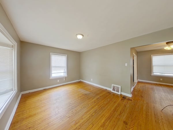 414 Superior Dr, Ferguson, MO