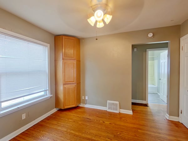 414 Superior Dr, Ferguson, MO