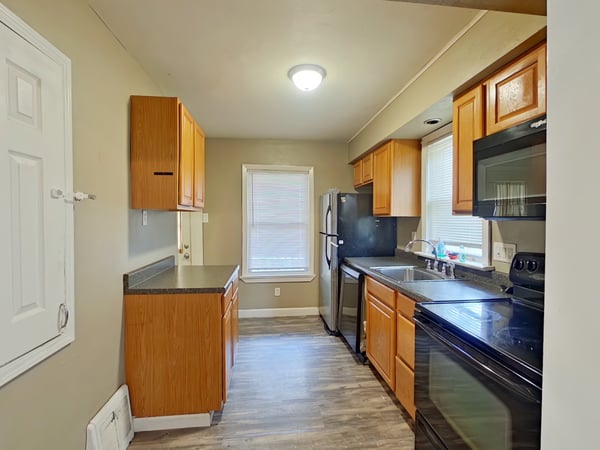 414 Superior Dr, Ferguson, MO
