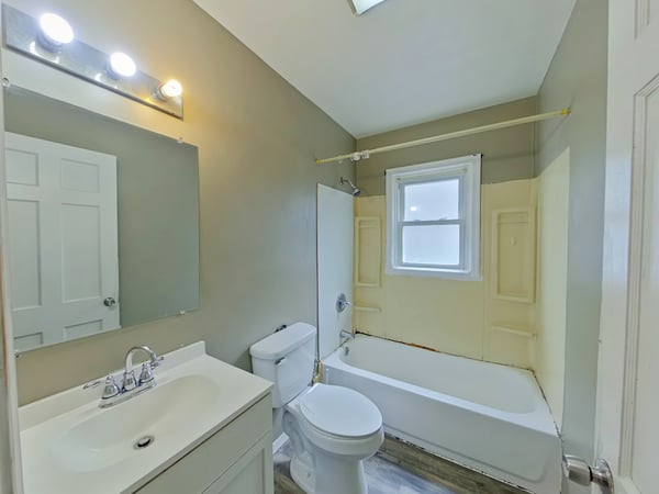 414 Superior Dr, Ferguson, MO