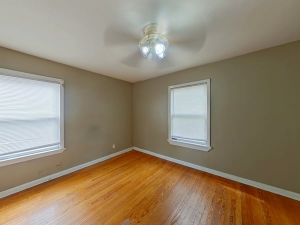 414 Superior Dr, Ferguson, MO
