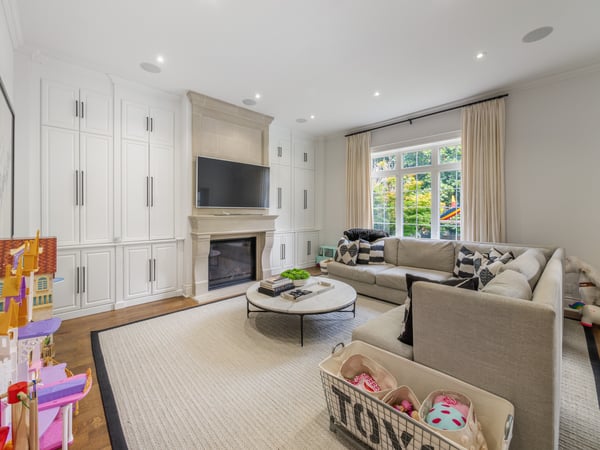 8 Ardmore Rd, Toronto, ON