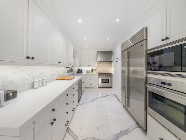 8 Ardmore Rd, Toronto, ON