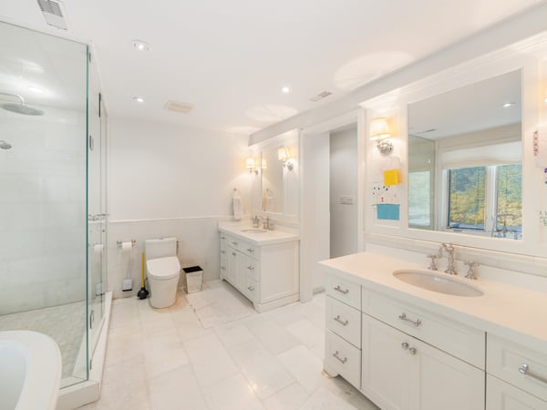 8 Ardmore Rd, Toronto, ON