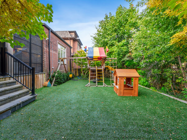 8 Ardmore Rd, Toronto, ON