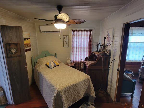 900 Bokhara Place, Sarasota, FL