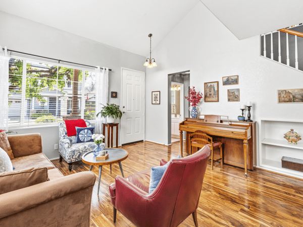 28033 Memory Lane, Valencia, CA