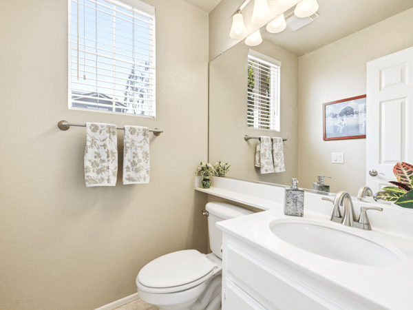 28033 Memory Lane, Valencia, CA