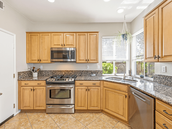 28033 Memory Lane, Valencia, CA