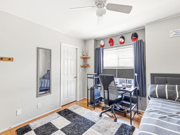 28033 Memory Lane, Valencia, CA