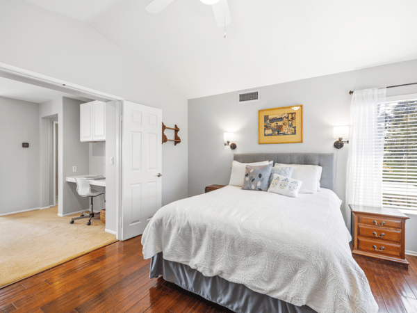 28033 Memory Lane, Valencia, CA