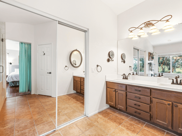 28033 Memory Lane, Valencia, CA
