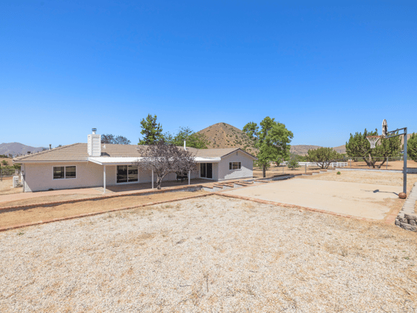 2727 Sache Street, Acton, CA