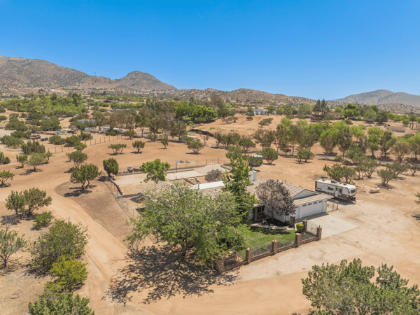 2727 Sache Street, Acton, CA