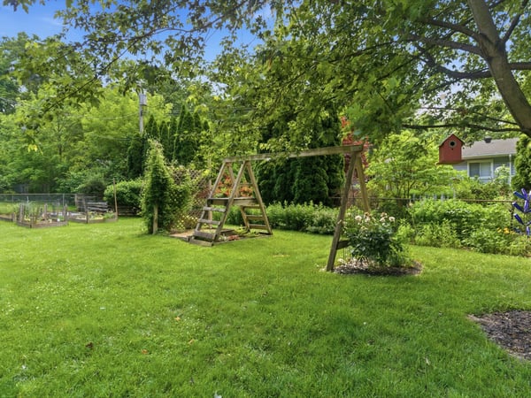 2452 Moore Place, Howell, MI