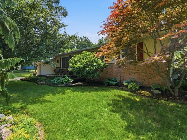2452 Moore Place, Howell, MI