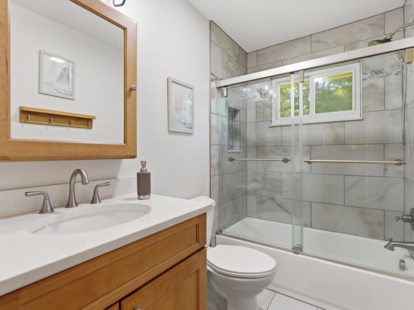 2452 Moore Place, Howell, MI