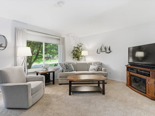 2452 Moore Place, Howell, MI
