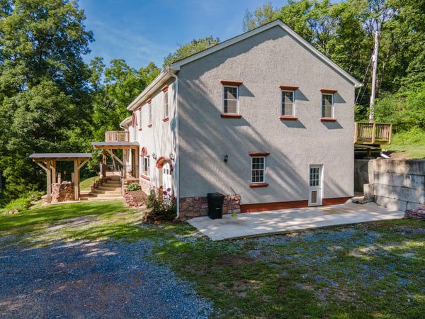 2806 Harpers Ferry Rd, Sharpsburg, MD
