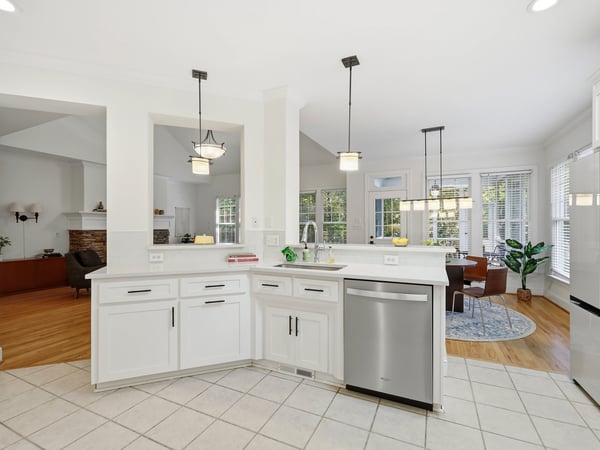 108 Graylyn Dr, Chapel Hill, NC