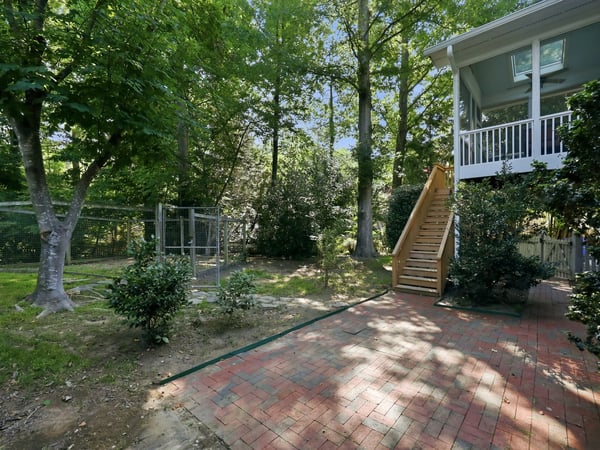 108 Graylyn Dr, Chapel Hill, NC