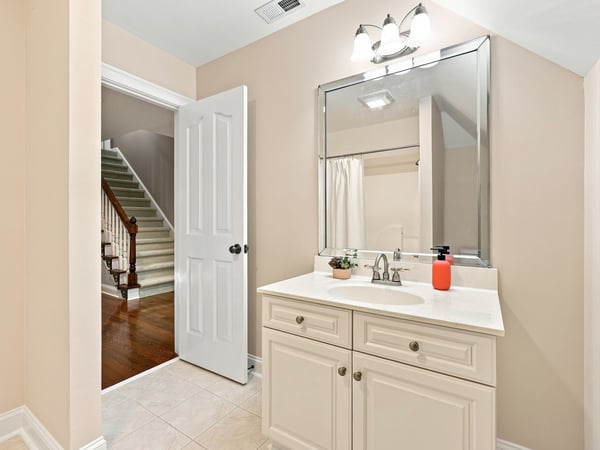 535 mountain laurel, Chapel Hill, NC