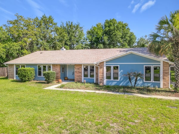 520 Summerhaven Dr, Debary, FL
