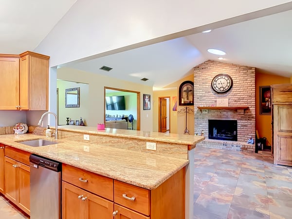 520 Summerhaven Dr, Debary, FL