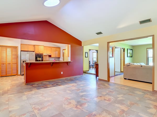 520 Summerhaven Dr, Debary, FL