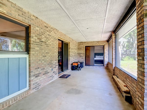 520 Summerhaven Dr, Debary, FL