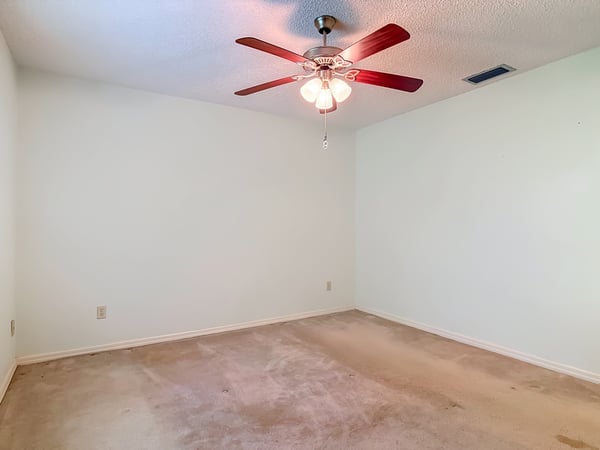 474 W Oakwood Ave, Orange City, FL