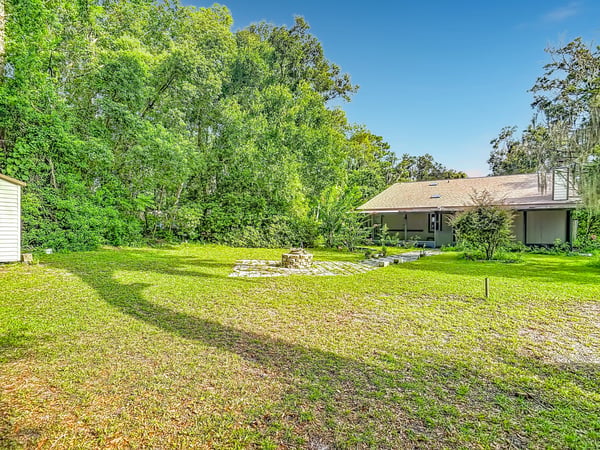 474 W Oakwood Ave, Orange City, FL